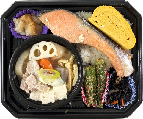 鮭弁当＆豚汁セット：盛付写真