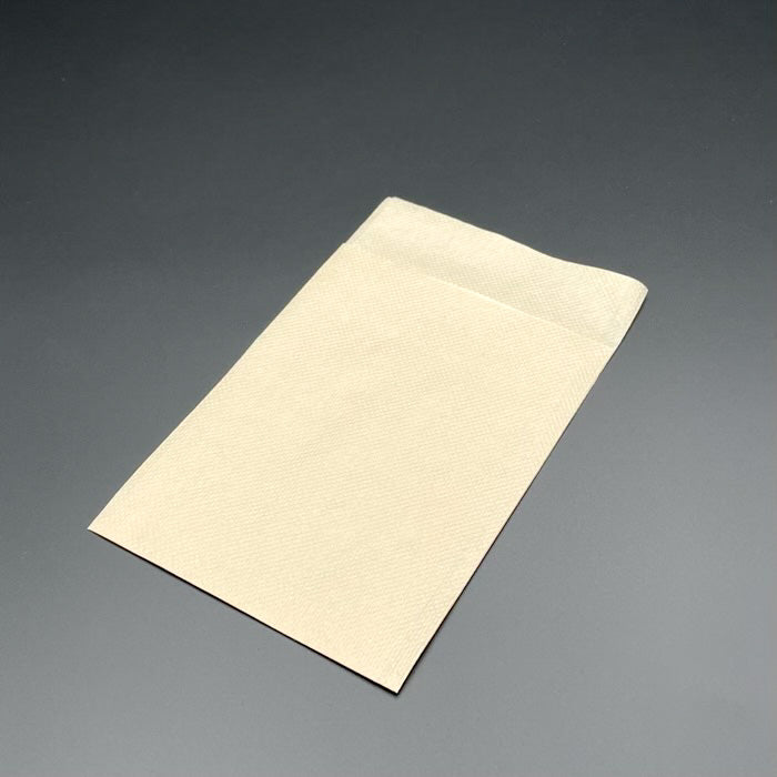 6つ折ナフキン　新未晒　ポリ入（250×250 mm）